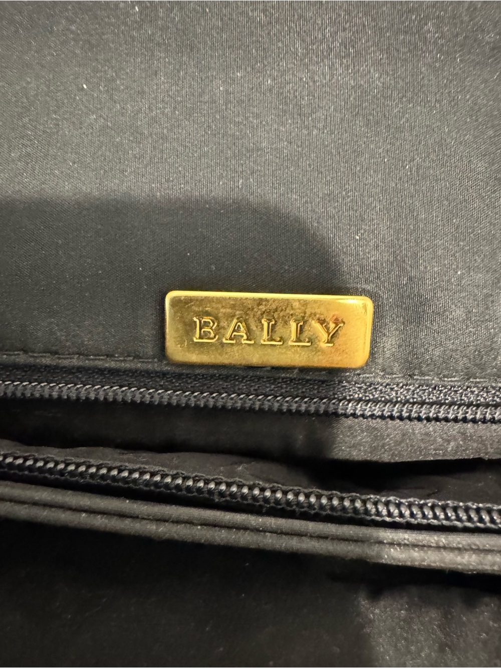 Bally Vintage Quilted Lambskin Turnlock Handbag - Picture 15 of 15